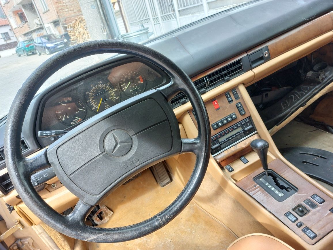 Mercedes 560 SEC на части