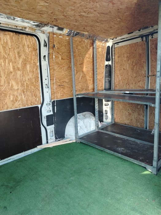 Închiriez Inchiriez dubita marfa. Peugeot boxer L2 H2
Motorina 2litri