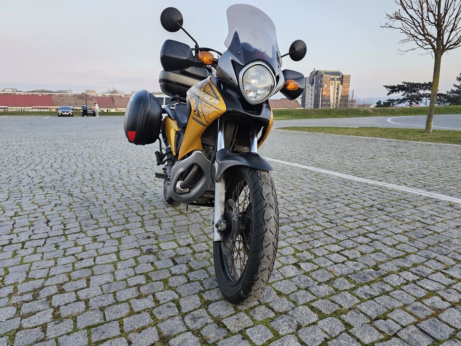 Honda Transalp XL700 RATE FIXE