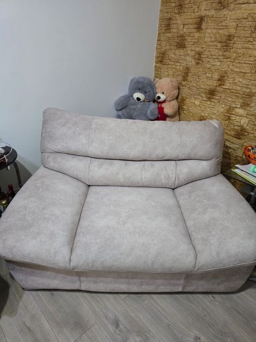 Vand canapea Luxury si fotoliu Luxury