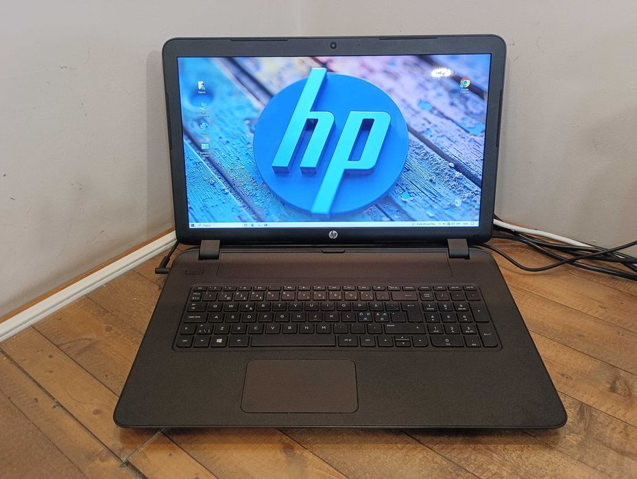 Лаптоп HP Notebook - 17-x132nd / 17"