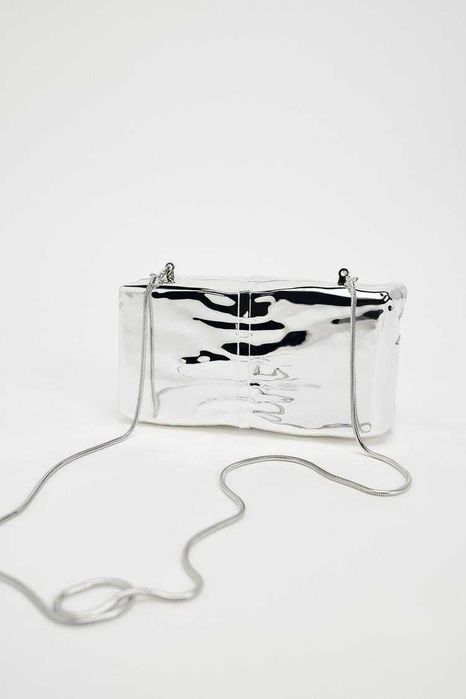 Метална чанта Зара нова с етикет