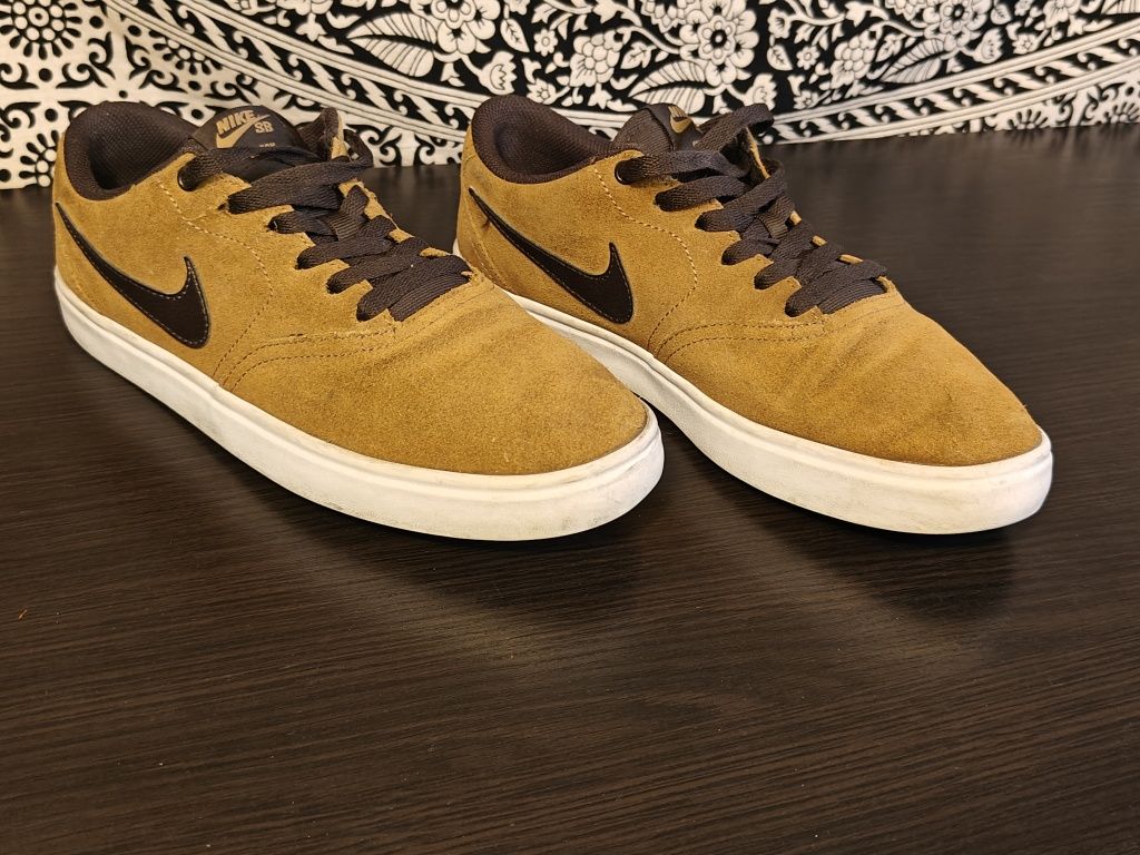 Nike SB US 9 EU 42.5