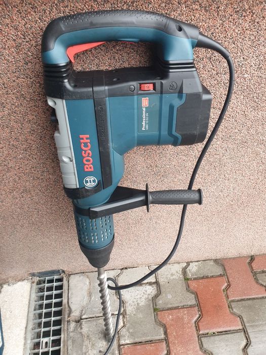 Rotopercutor Bosch 12 52 DV 2024
