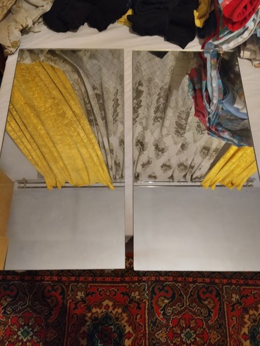 Зеркало продам .