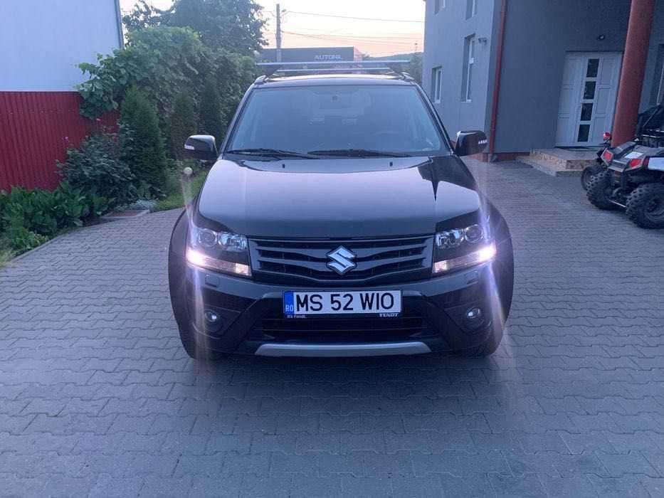 Suzuki Grand Vitara X30 4X4 2013