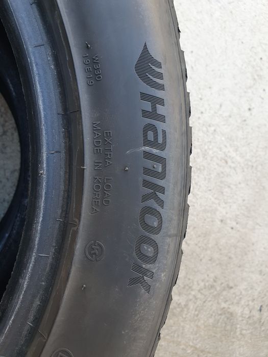 Anvelope 235 50 17 Iarna Hankook