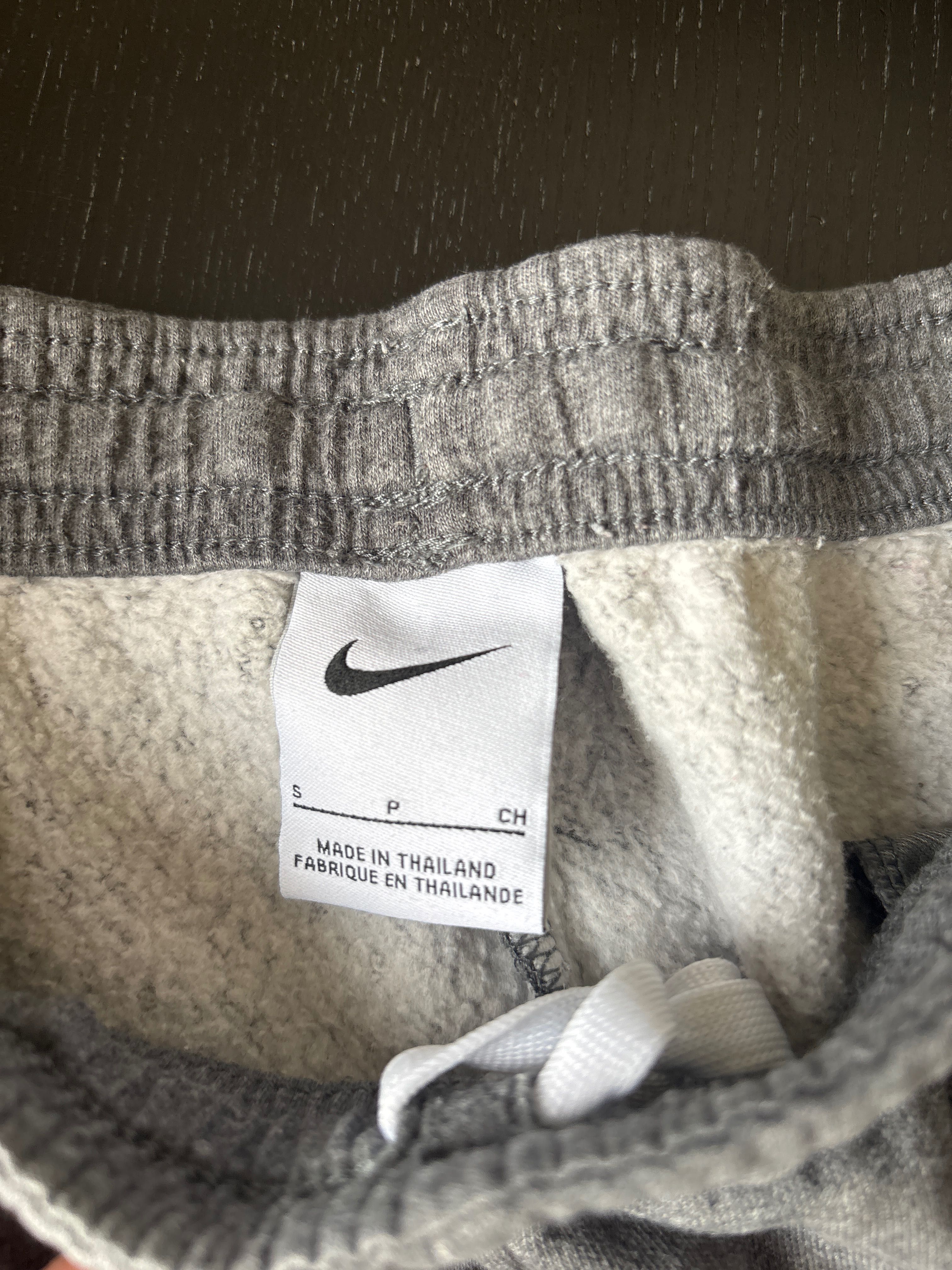 Pantaloni nike originali