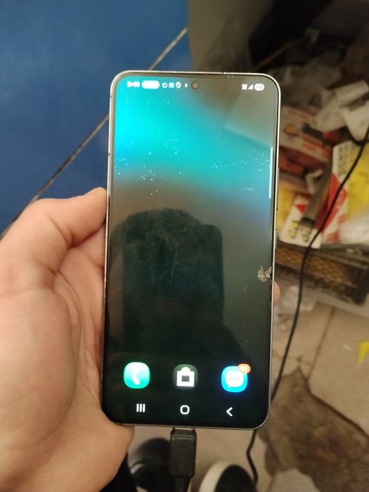 Samsung S22+ plus sotiladi 8/256 5G