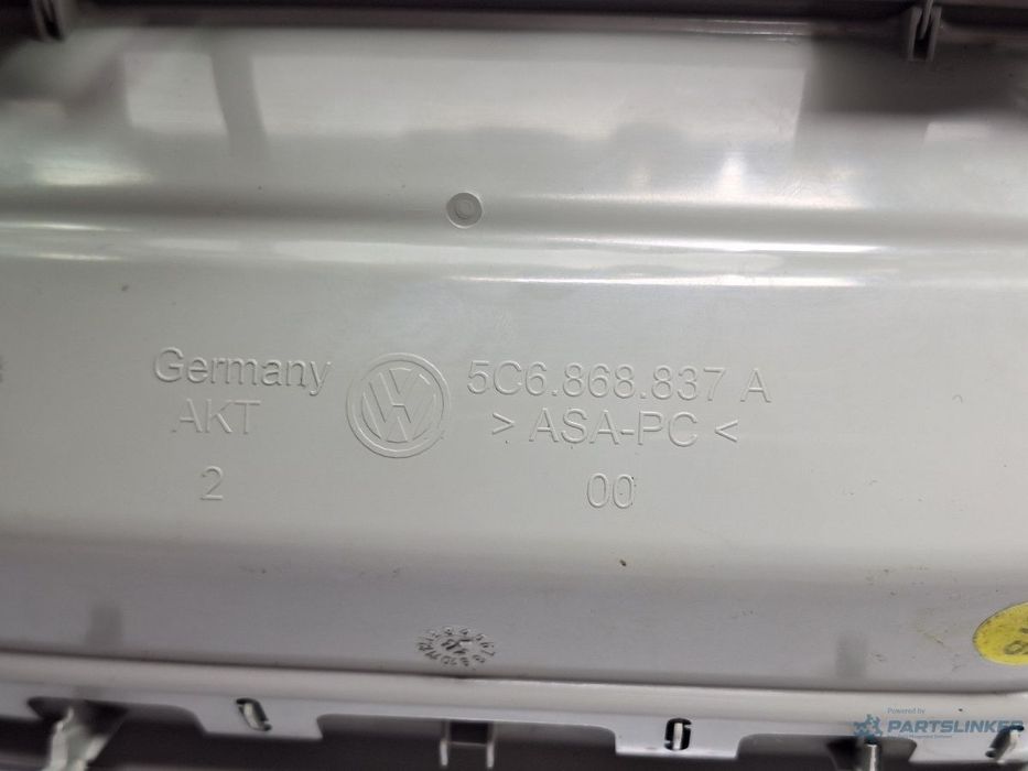 Suport auto ochelari de soare VOLKSWAGEN JETTA IV 162, 163, AV3, AV2 2009 - > TDI CAYC 5C6868837A