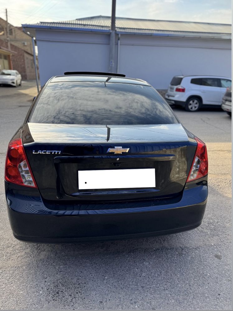 Chevrolet Jentra