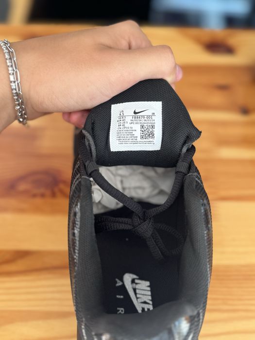 Adidasii nike tn