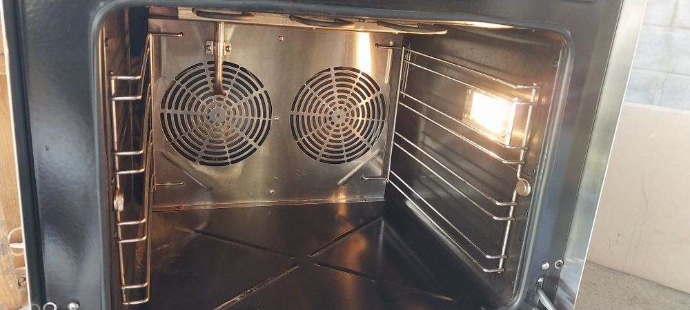 Пароконвектомат,  печь конвекционная с паром и грилем