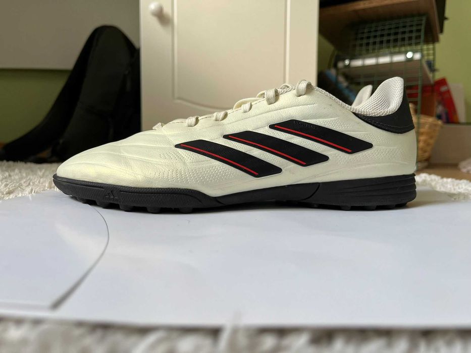 Обувки за футбол