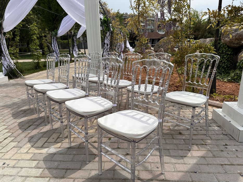 Prokat stul Prazrachni