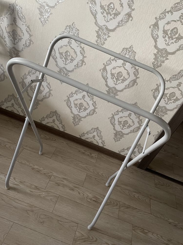 Стойка для ванны детской