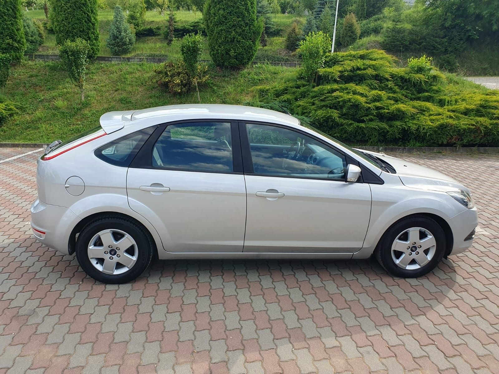 *Ford focus generațion model*1.6benzina*101cai*2009*euro4*start/stop/