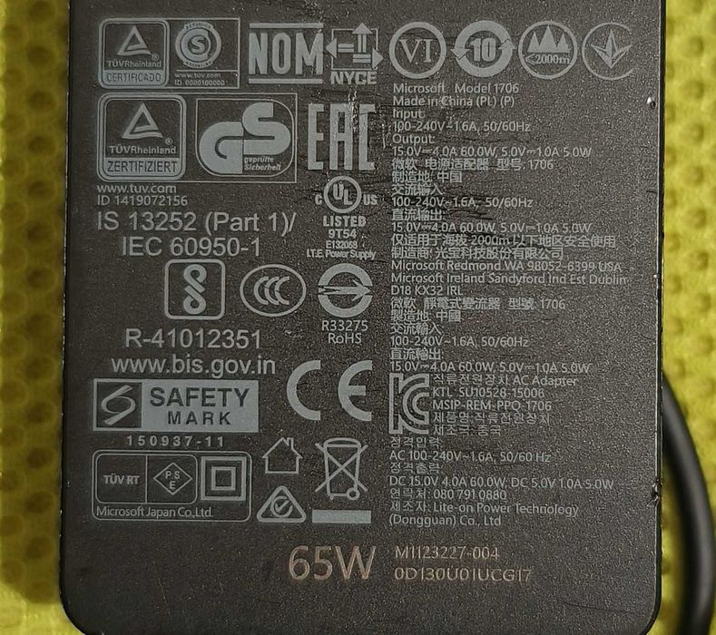 incarcator alimentator Microsoft Model 1706 65 Watt