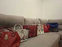 Дамски чанти Guess