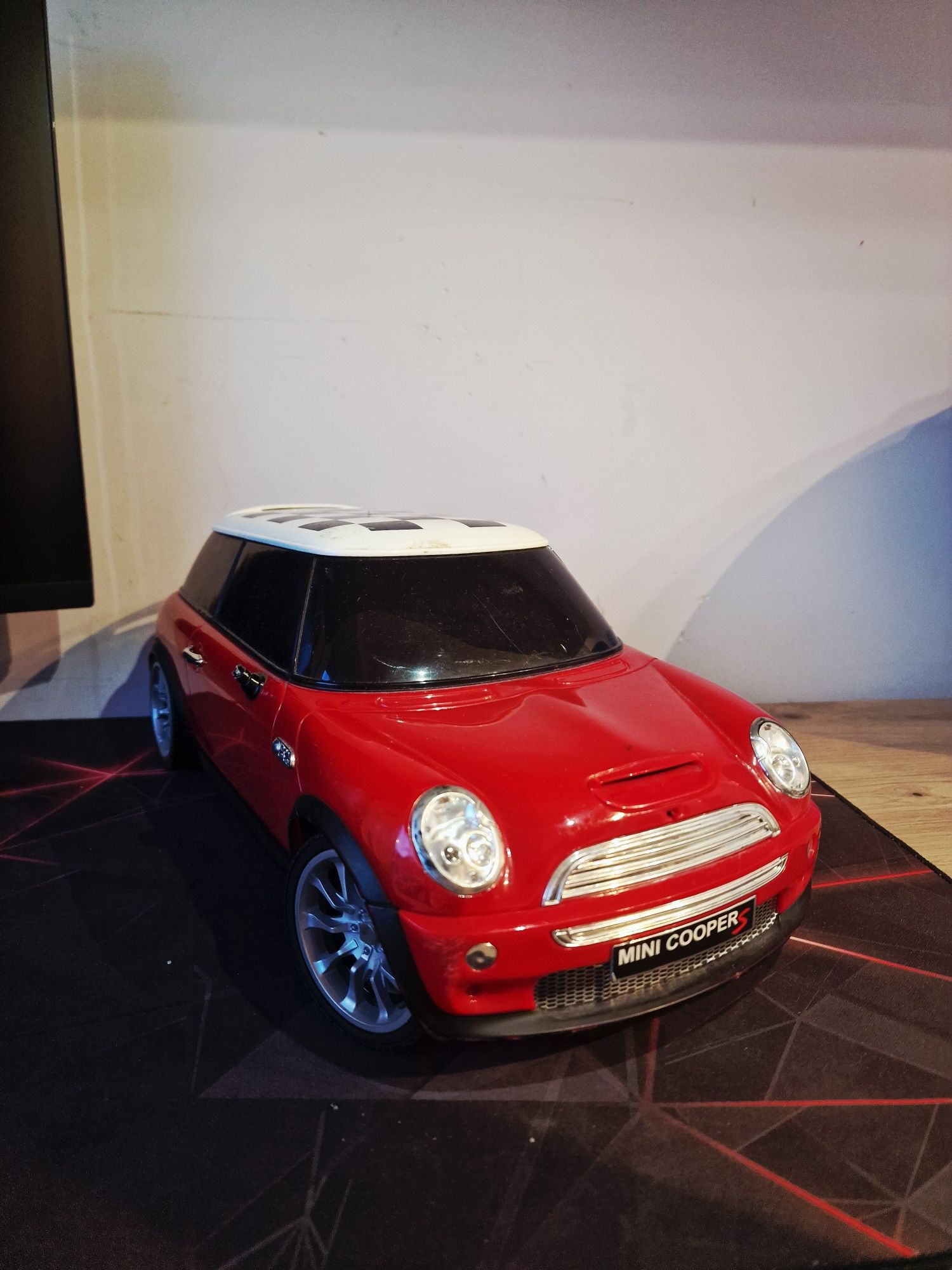 Дистанционна кола Mini Cooper