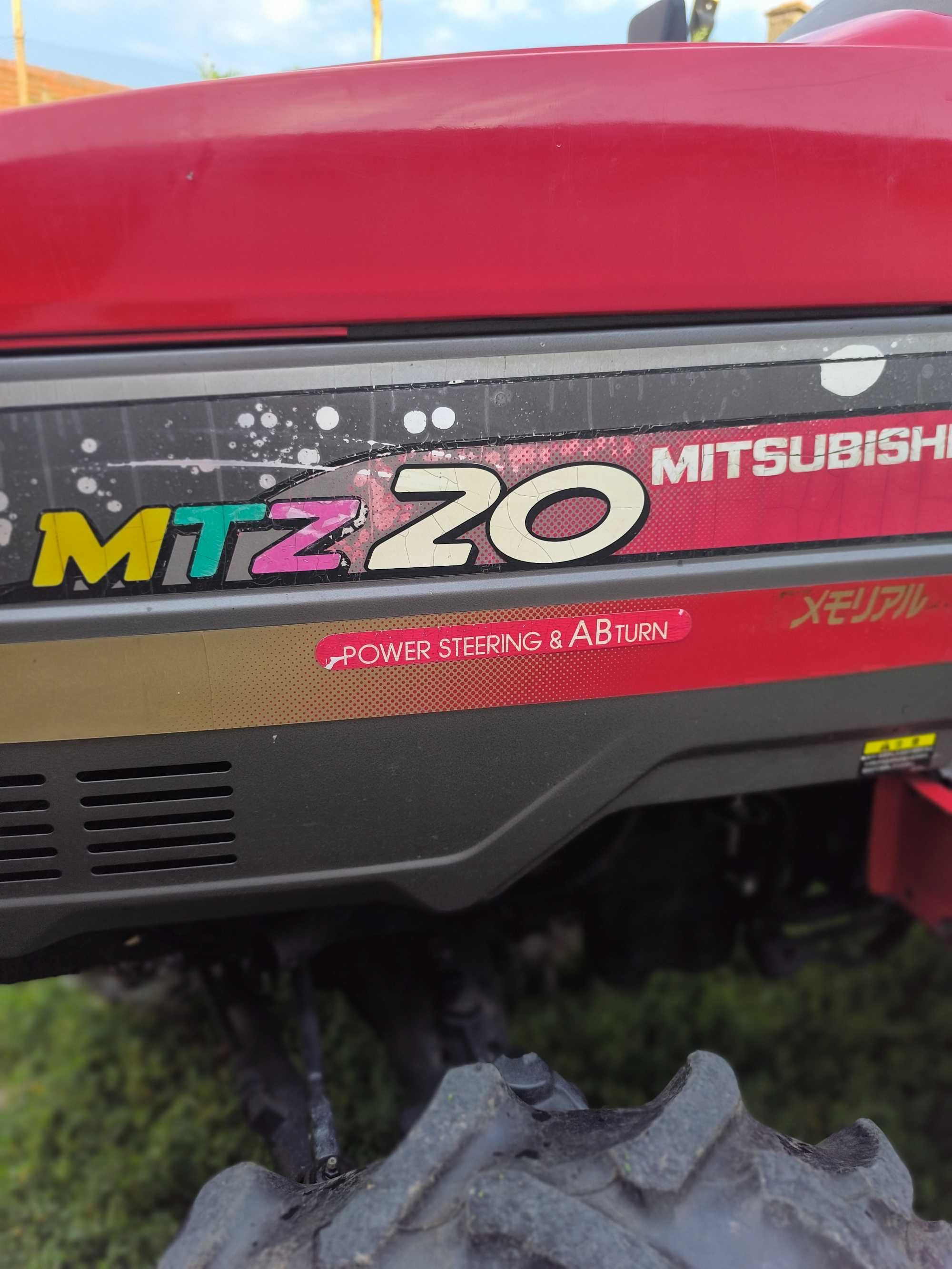 Трактор чеMITSUBISHI MTZ 20 и косачка