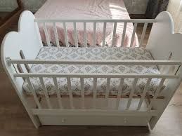 Кроватка для новорожденных