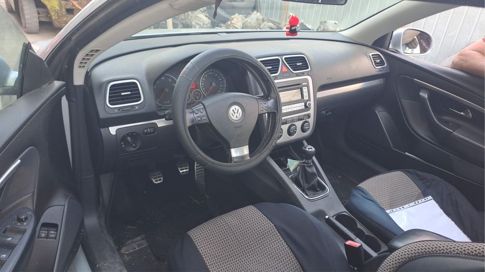 Dezmembrari Volkswagen Eos
