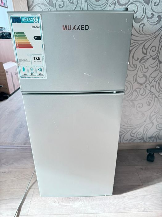 Продается холодильник