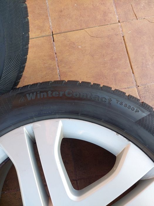 Originale  Mercedes ml 300 cu anvelope Continental