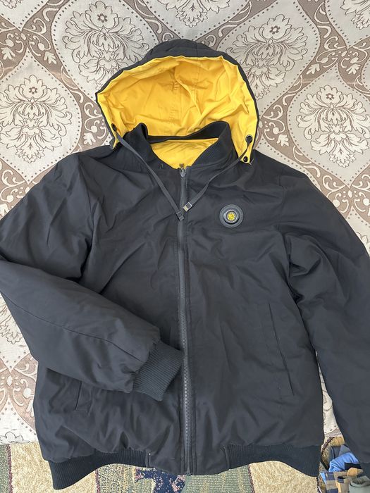 Куртка подростковя демисезонная/зимняя 46-48размер, отличное состояние