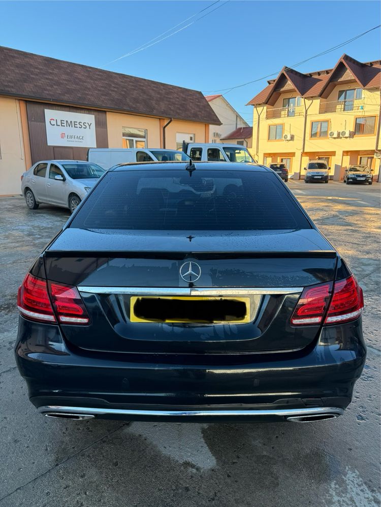 Bara far capota usa Mercedes w212 facelift orice piesa disponibila!