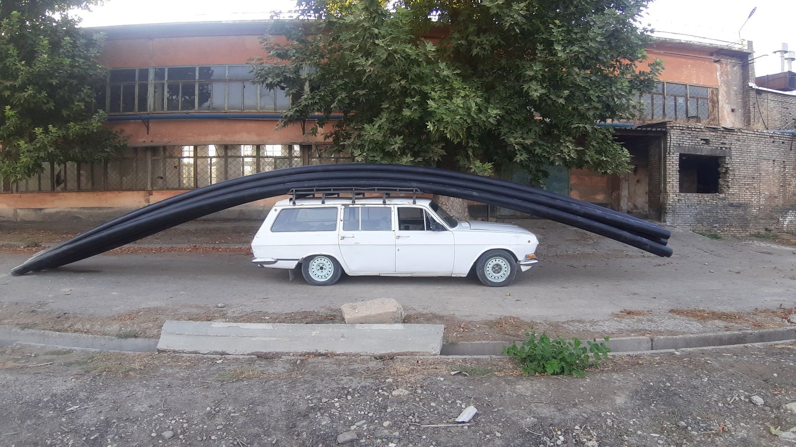 Продаётся Волга ГАЗ 24-02 Sotiladi volga gaz 24-02 фургон