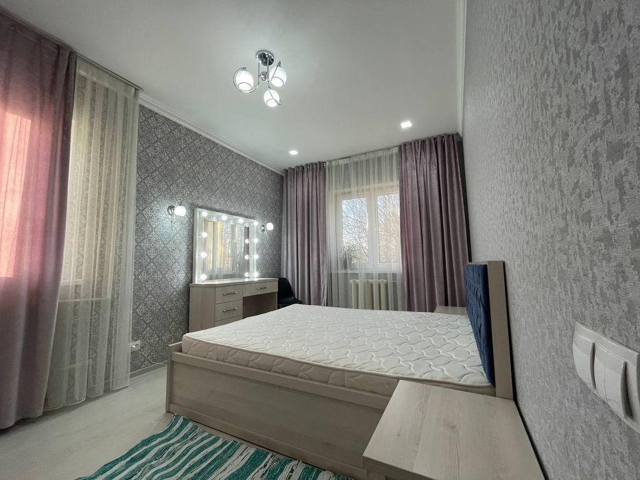Продаю 2/4/4 м.Ялангач, Вуз 2