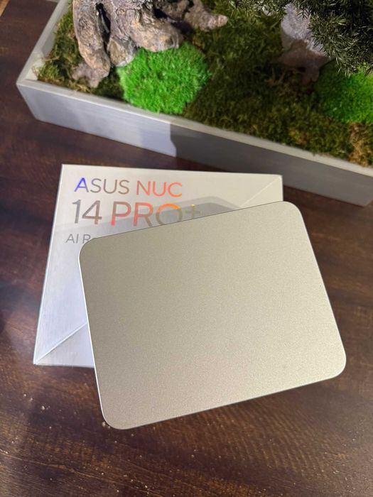 Asus NUC 14 Pro Plus - Ultra 7 + 16 GB RAM + 1TB SSD