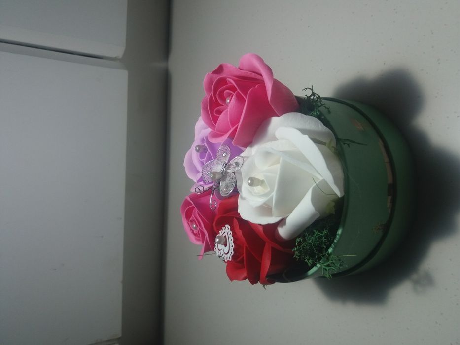 Aranjamente trandafiri de sapun