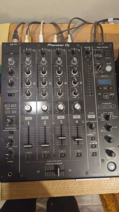 Миксер Pioneer DJM-750MK2