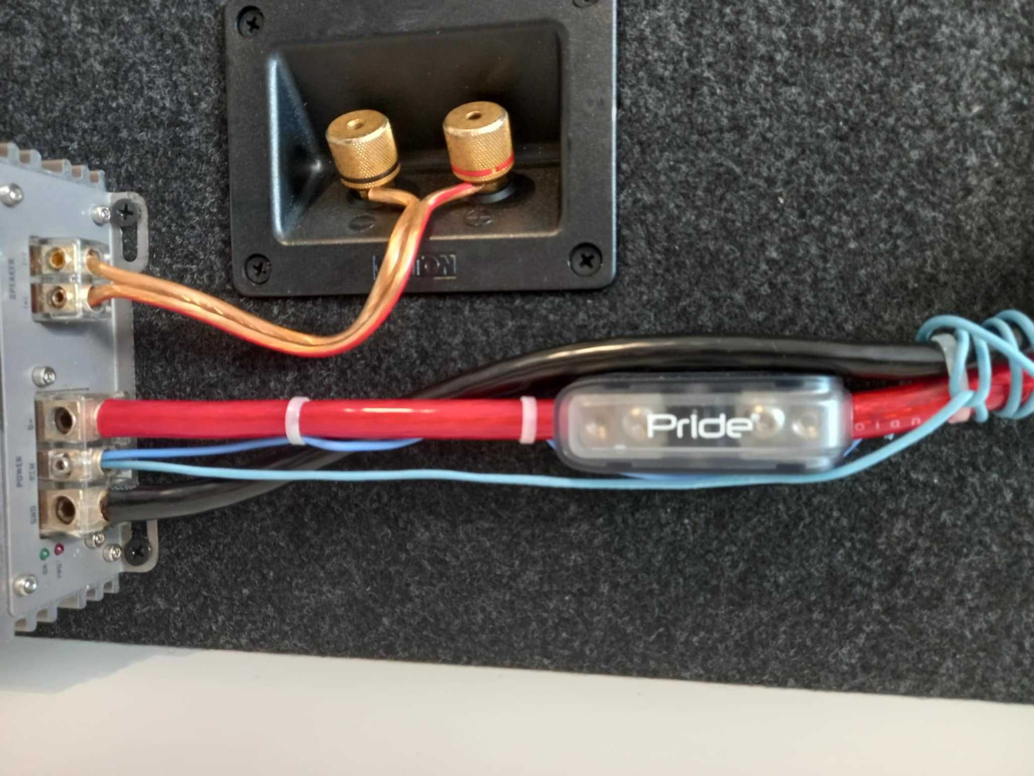Субуфер 10" Моноблок и Кондензатор DD Audio DLS Hifonics