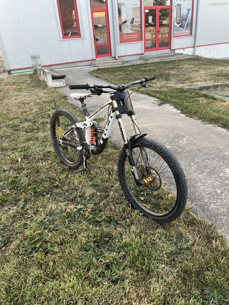 Trek 9.9 carbon.