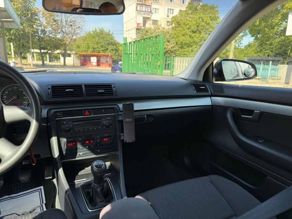 Продава се Ауди а4 б7