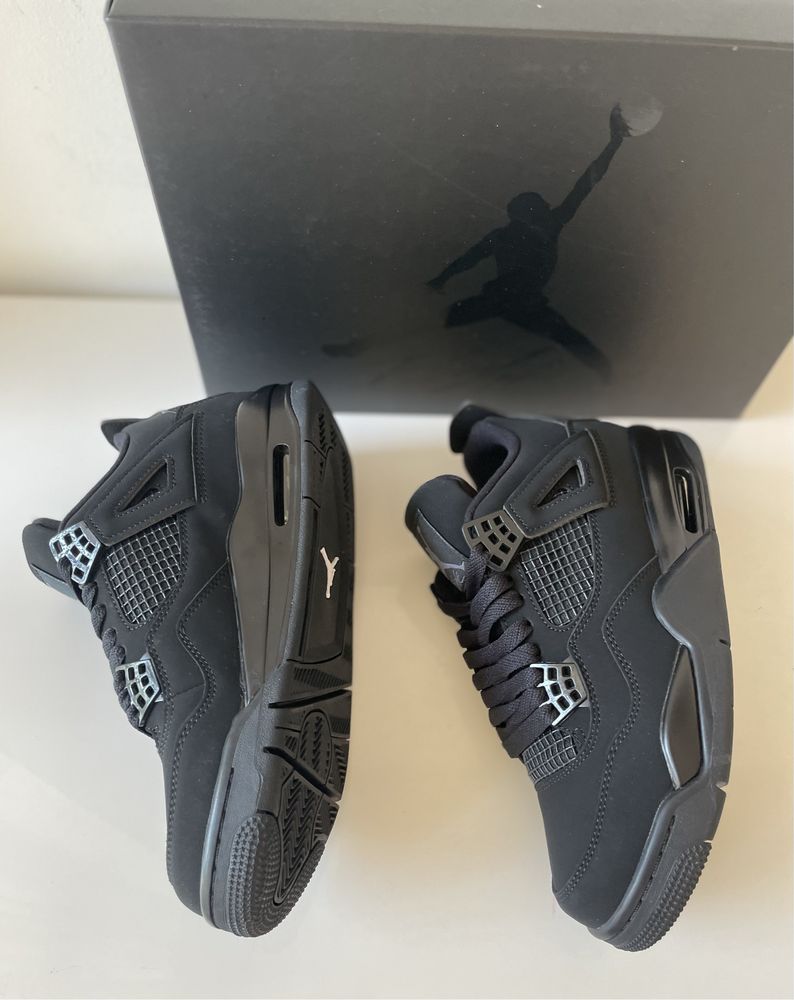 Air Jordan 4 Retro Black Cat Graphit Canvas Thunder
