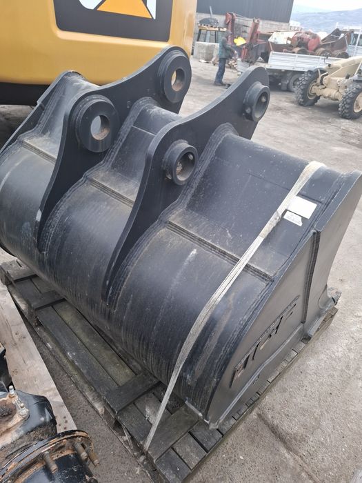 Cupa jcb Excavator
