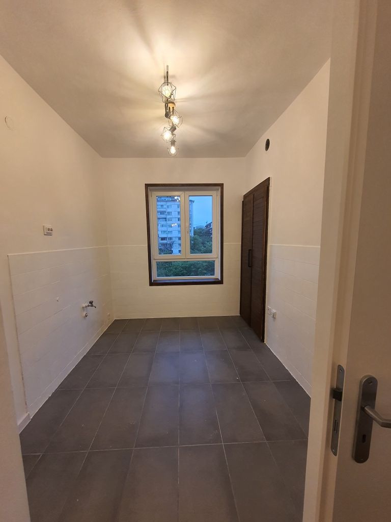 Продава се Тристаен апартамент в София, Банишора - 76 кв.м за 2500 €/кв.м - Снимка #4