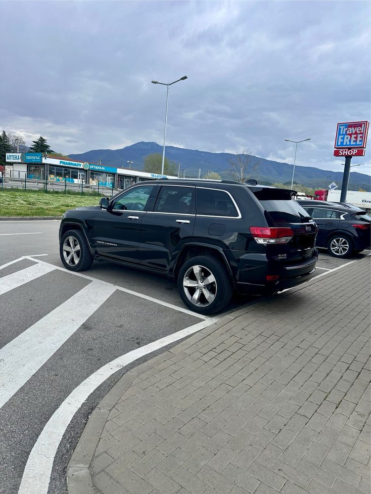 Jeep Grand Cherokee Overland