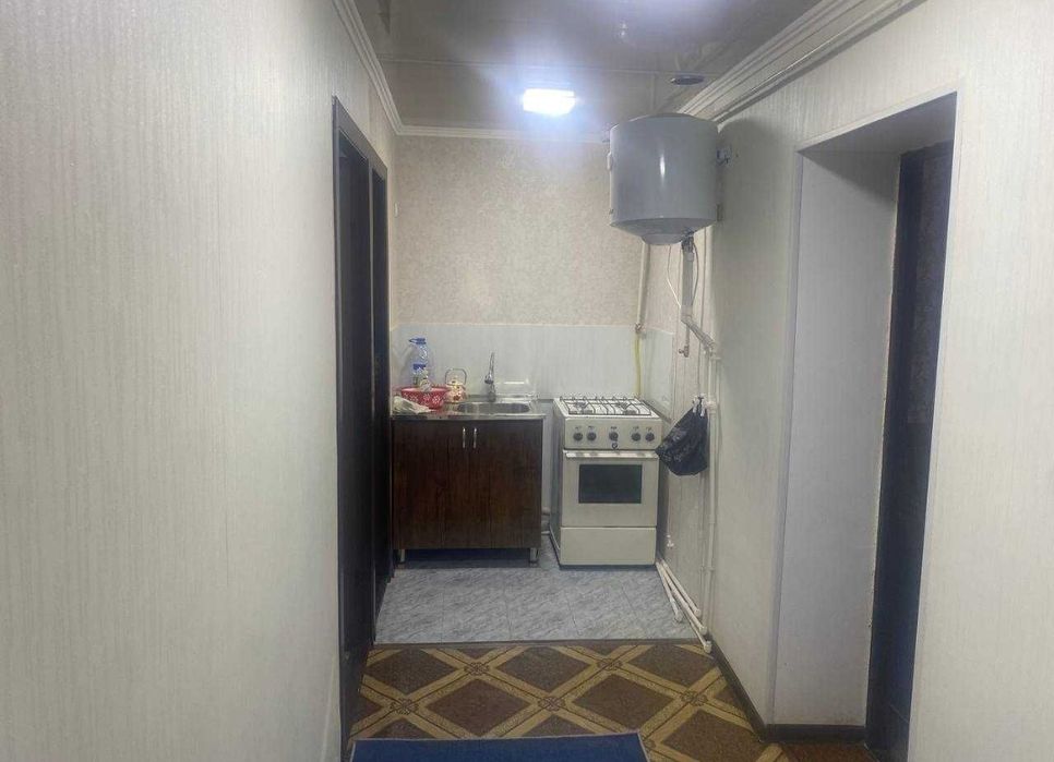 Домик 2 ком с двориком отдельный вход