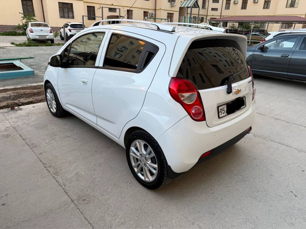 Chevrolet  Spark