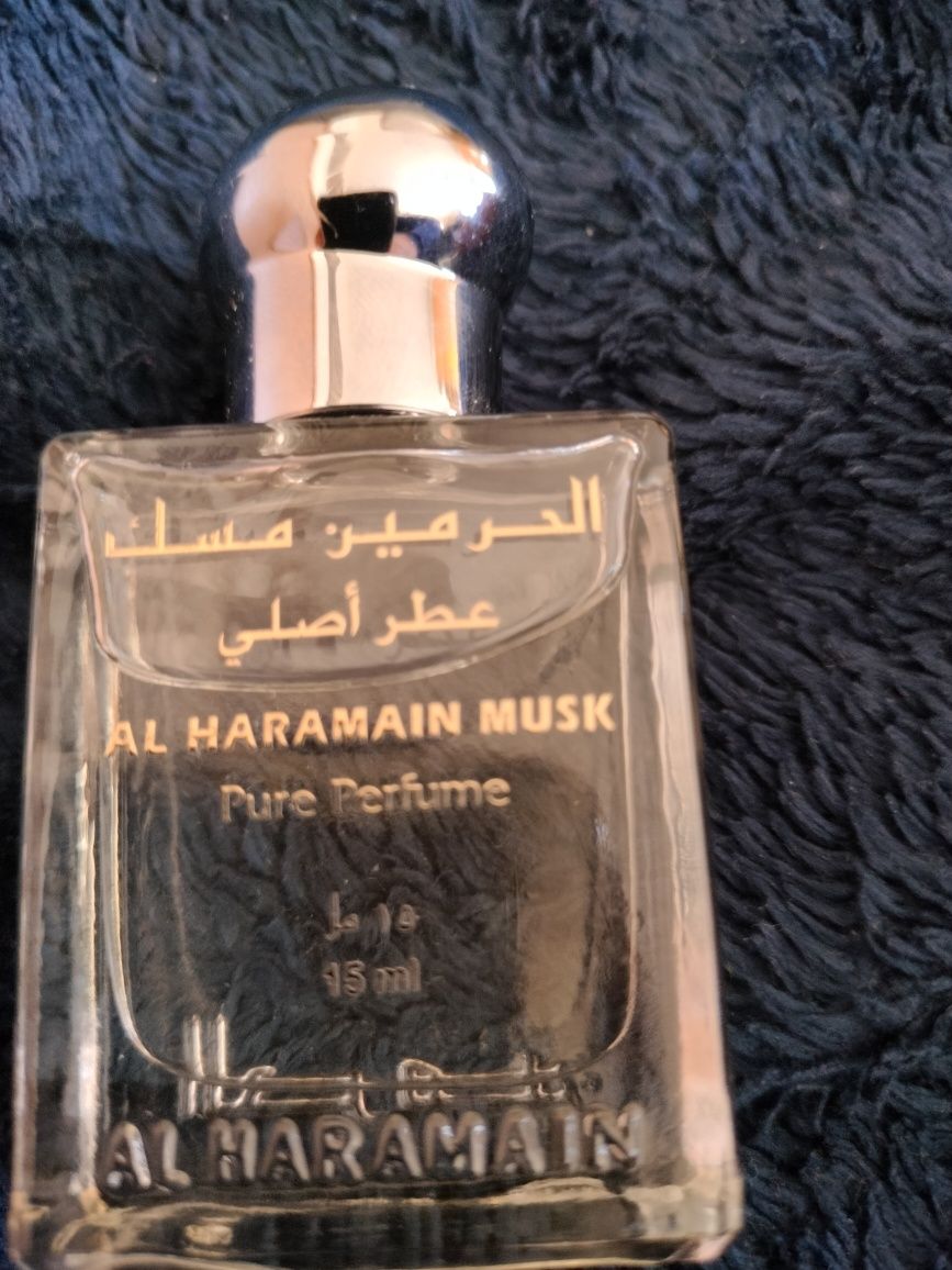 Al Haramain Musk дамско парфюмно масло рол-он, 15 мл
Musk
парфюмирано