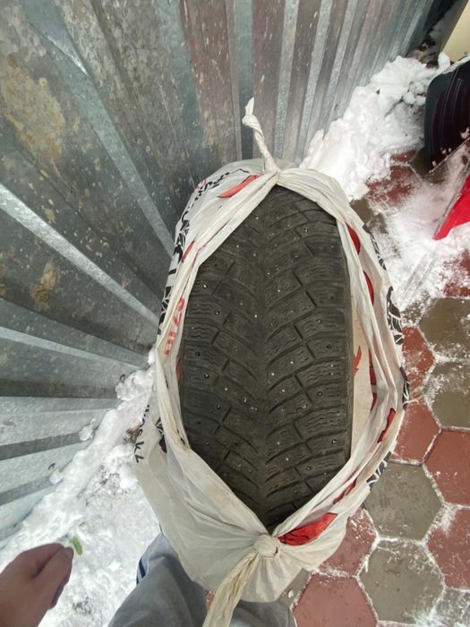 3 колеса шипы зима мишлен