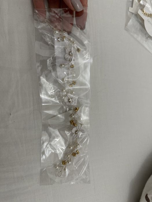 Coronita par aurie cu floricele