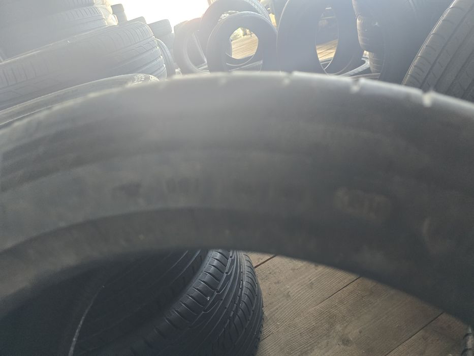Anvelope vara 235 45 r 20 Continental