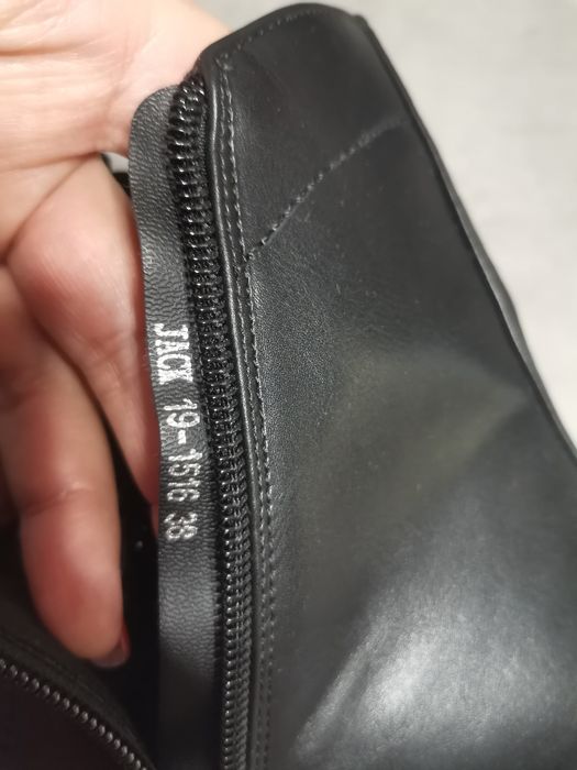 Нови дамски зимни боти номер 38